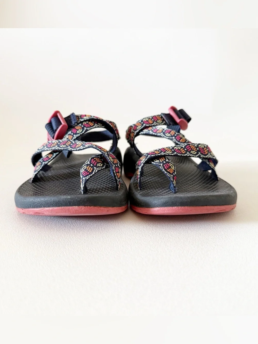Chaco Sandals Toe Loop Classic Performance Hiking Outdoor Navy Pink 7